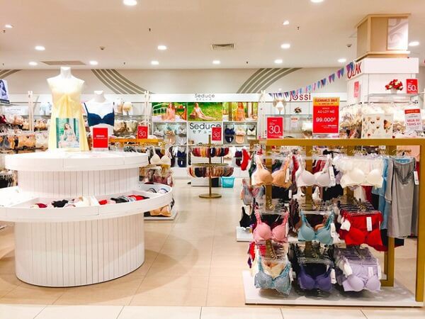 Đơn vị uy tín hàng đầu trong lĩnh vực thiết kế thi công nội thất shop đồ lót